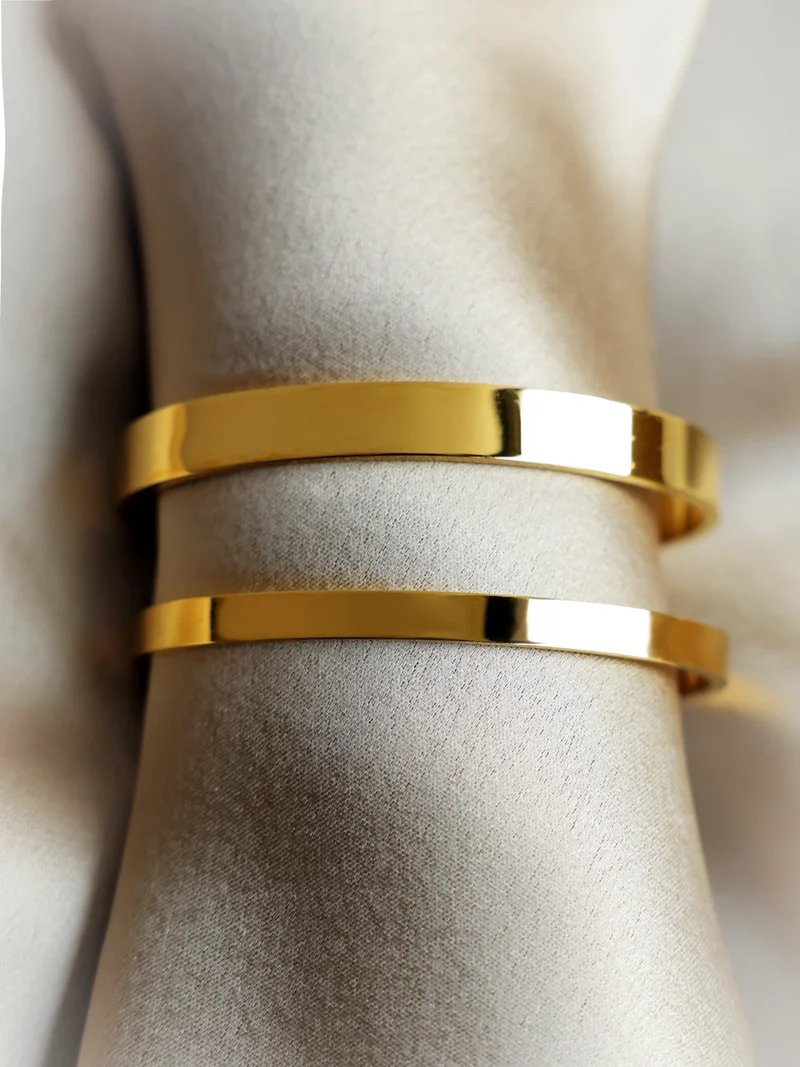 Eclipse Halo Medium Armcuff