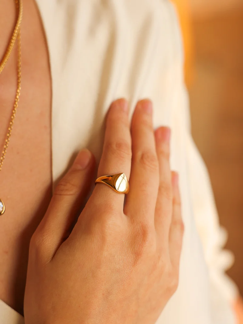 Lunar Arc Ring