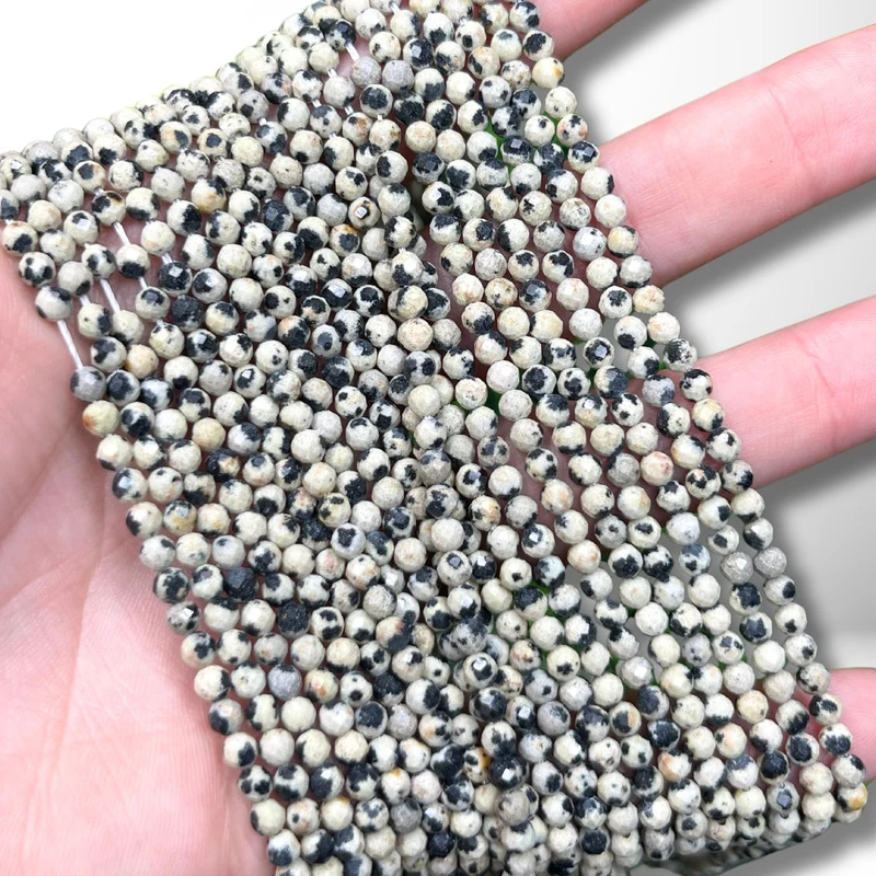 Dalmatiner Jaspis Facettierte Perle