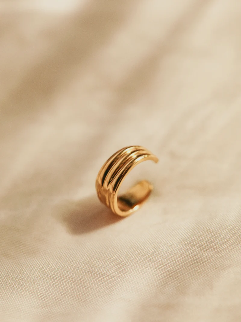 Flowing Grace Earcuff