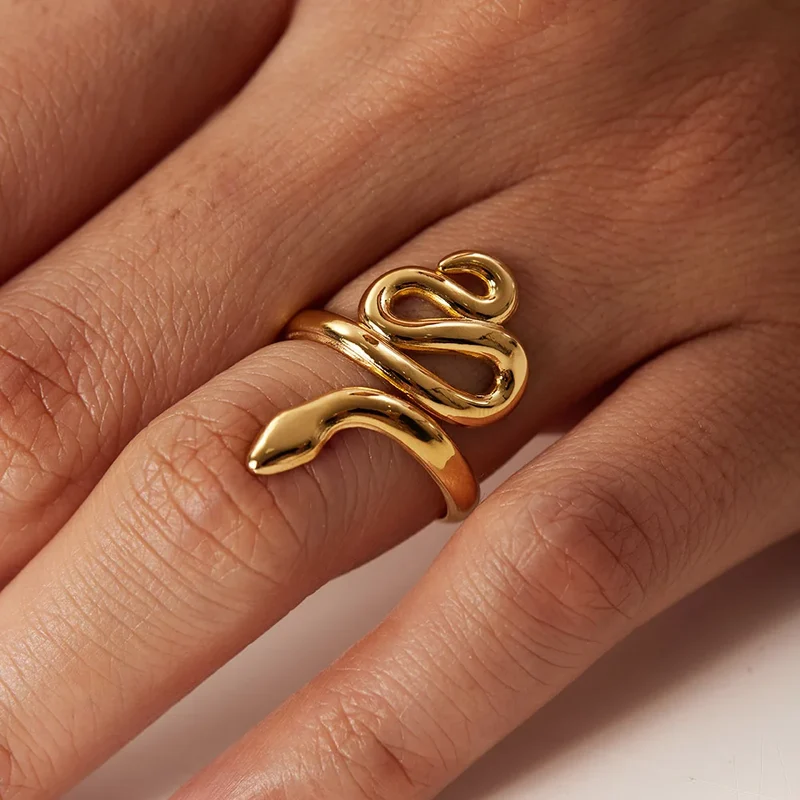 Serpente Ring