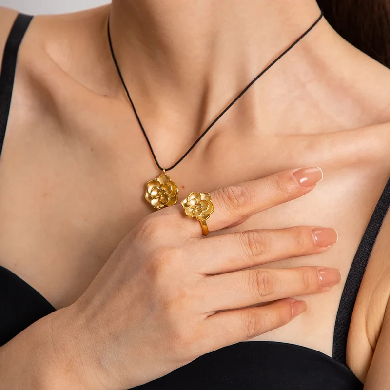 Carina Ring