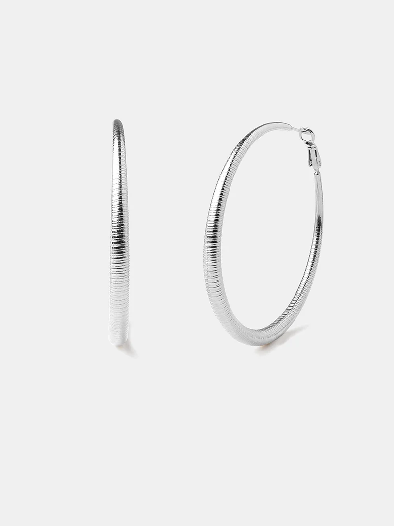 Elegant Loop Ohrringe