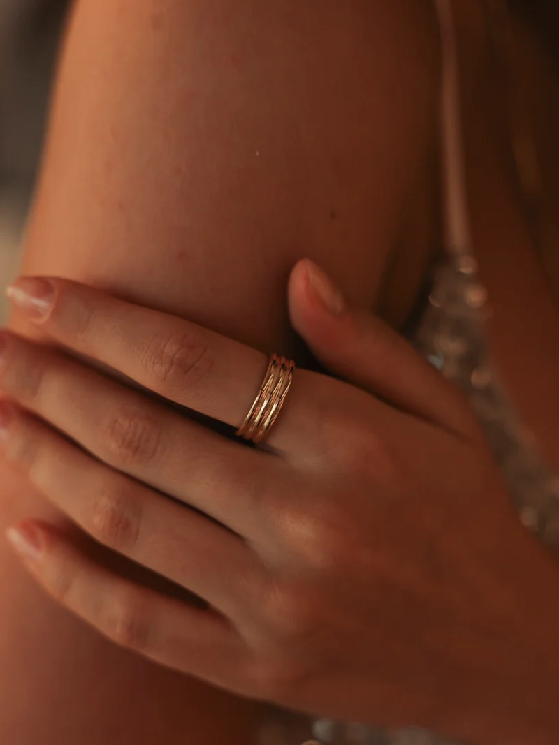 Shining Layer Ring
