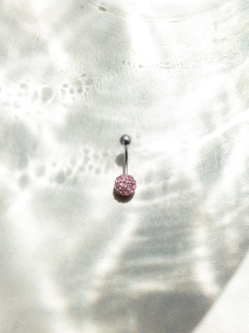 Glam Ball Bauchnabelpiercing