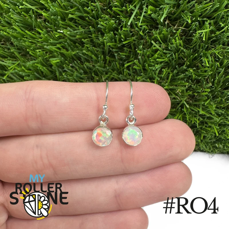 Runde äthiopische Opal-Ohrringe, 6,5 x 6,5 mm, aus 925er Sterlingsilber