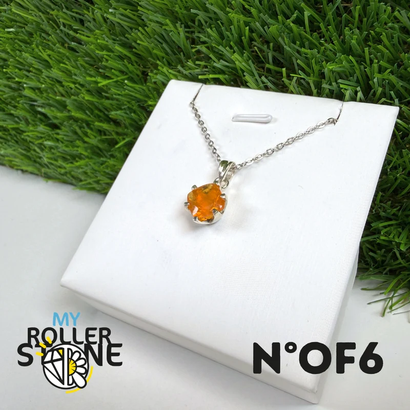 Anhänger aus brasilianischem Feueropal (PIAUI) und 925er Sterlingsilber #OF6