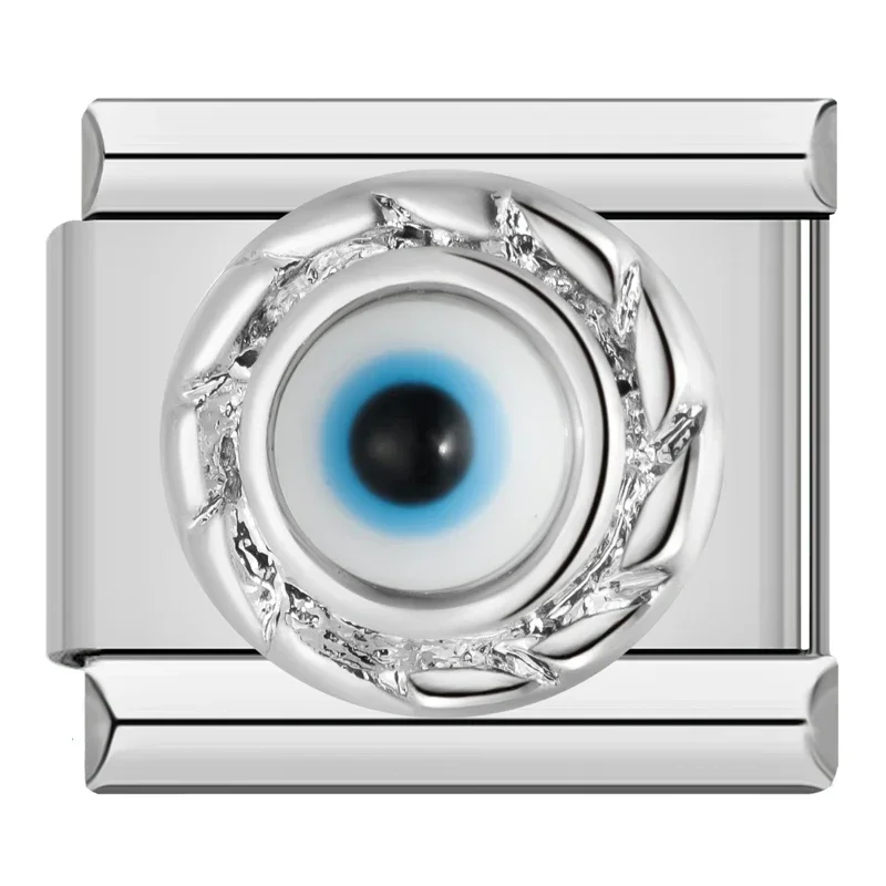 Auge auf Silber