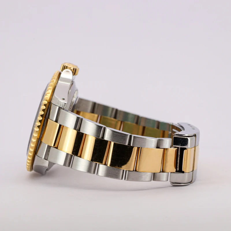 Rolex Submariner Date 40 16613 Stahl/Gold Full Set Good Condition
