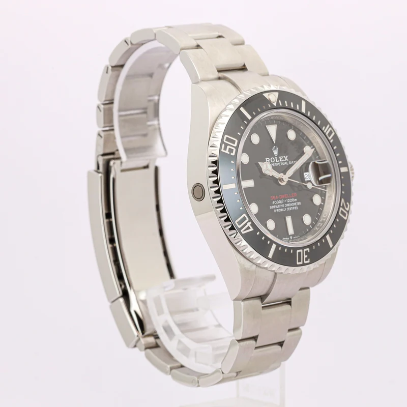 Rolex Sea-Dweller 126600 Red Line Teilverklebt ungetragen 2021