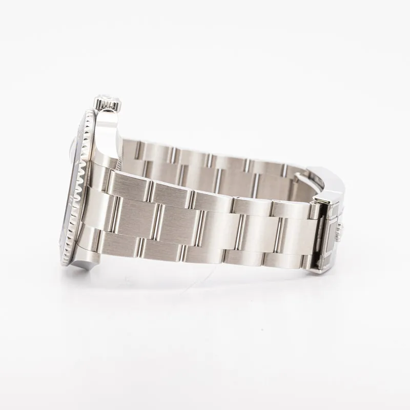 Rolex Submariner Date 41mm Edelstahl 126610LN UNGETRAGEN Teilverklebt NEW