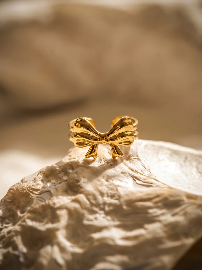 Pure Knot Ring