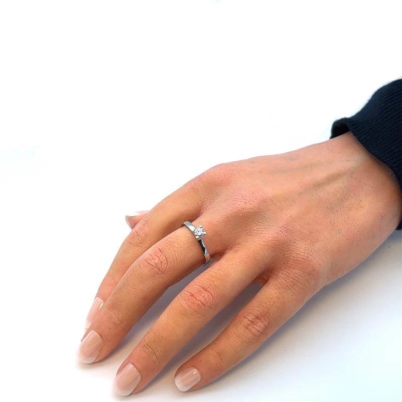 Solitär Ring Weißgold 585 - 14 ct. mit Brillant 0,28 ct.