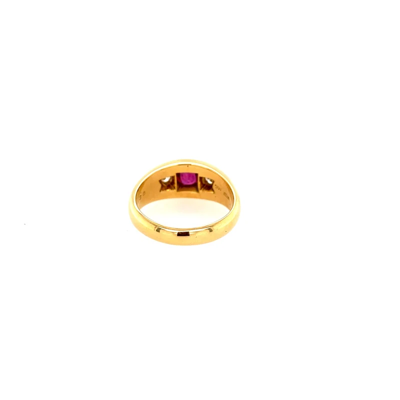 Ring Gelbgold 750 - 18 ct. mit Rubin & Brillanten