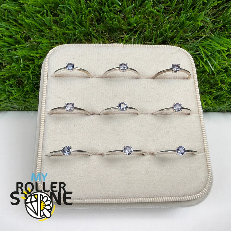 Runder Tansanitring aus 925er Sterlingsilber (3 Größen)