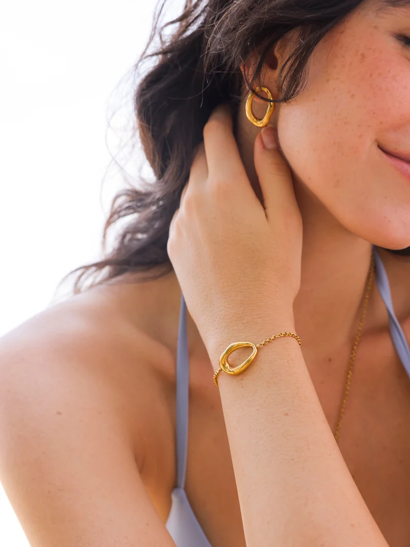Lively Loop ARMBAND