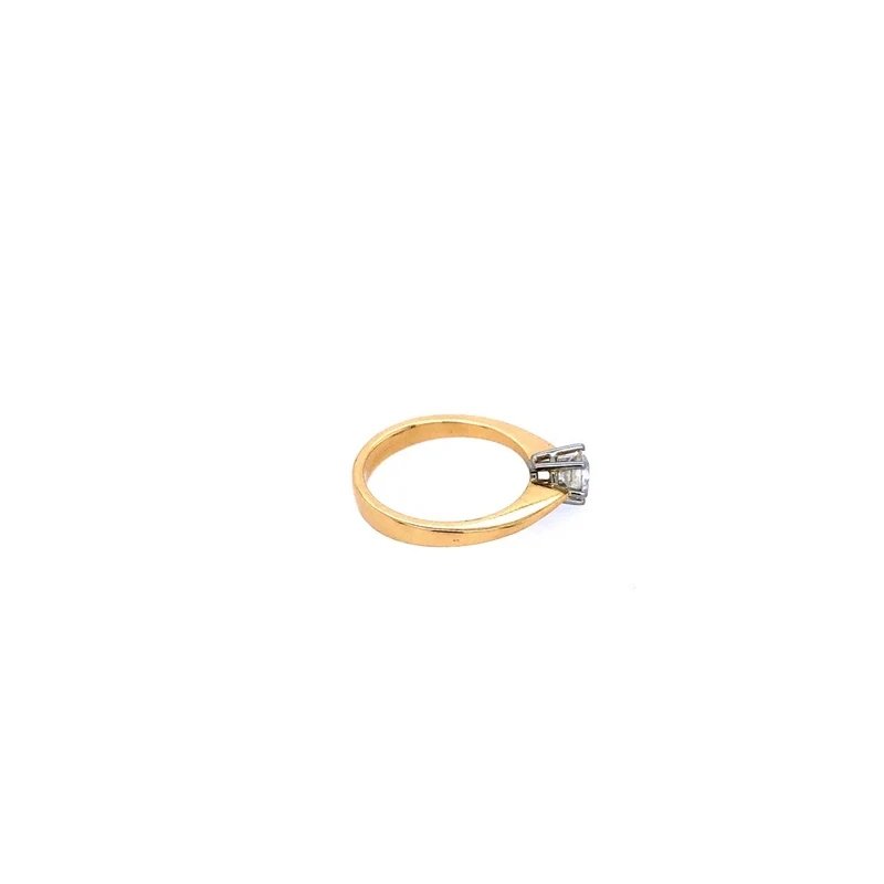 Solitaire Bicolor Gold 750 mit Brillant 0,53 ct.