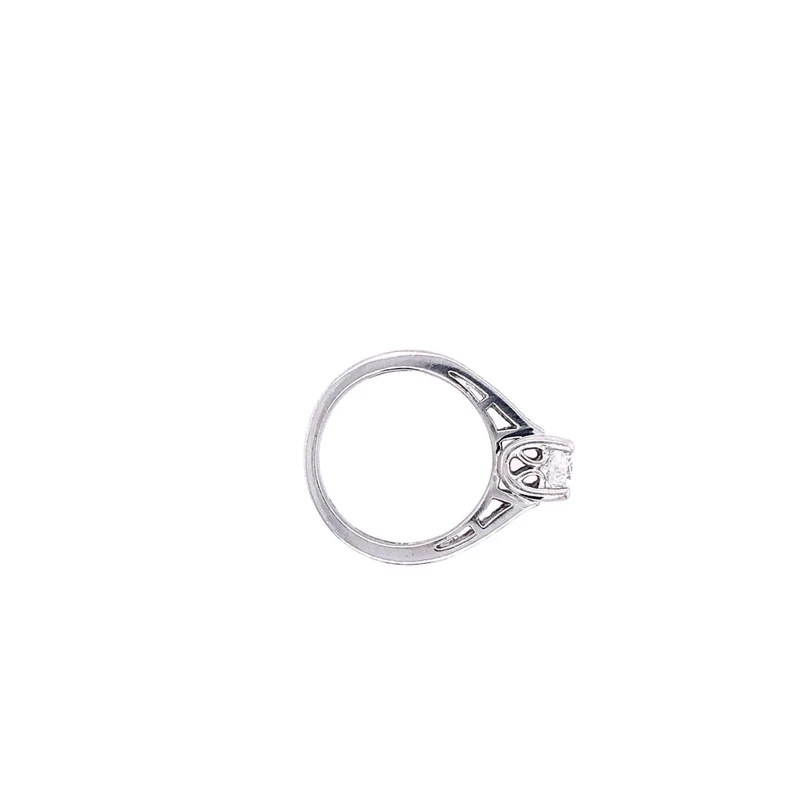 Ring Solitaire Platin mit 1 Brillant