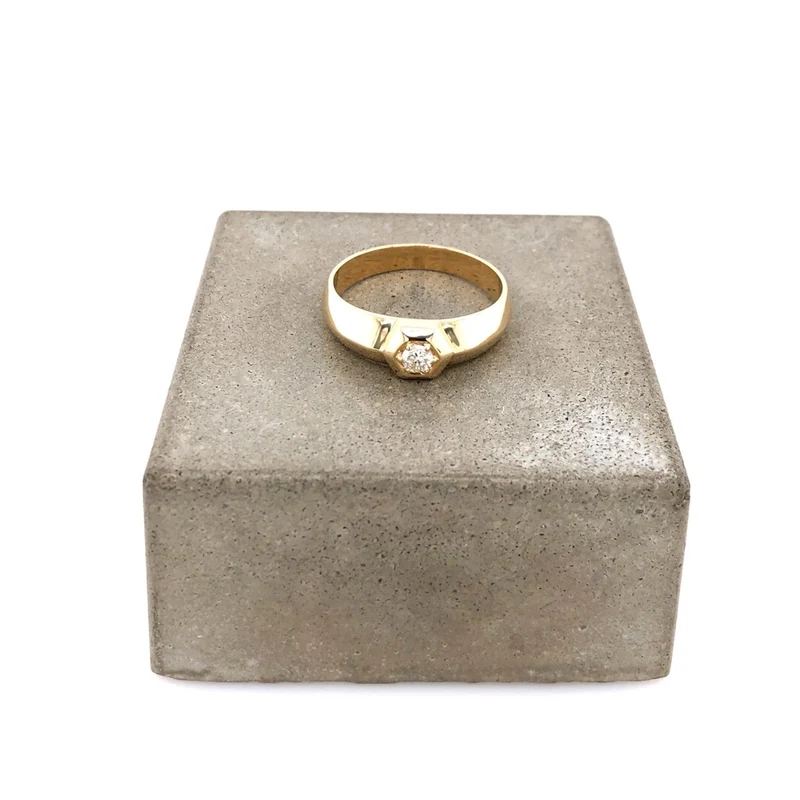 Solitaire Gelbgold 585 mit Brillant 0,25 ct.