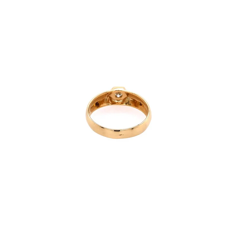 Solitaire Gelbgold 585 mit Brillant 0,25 ct.