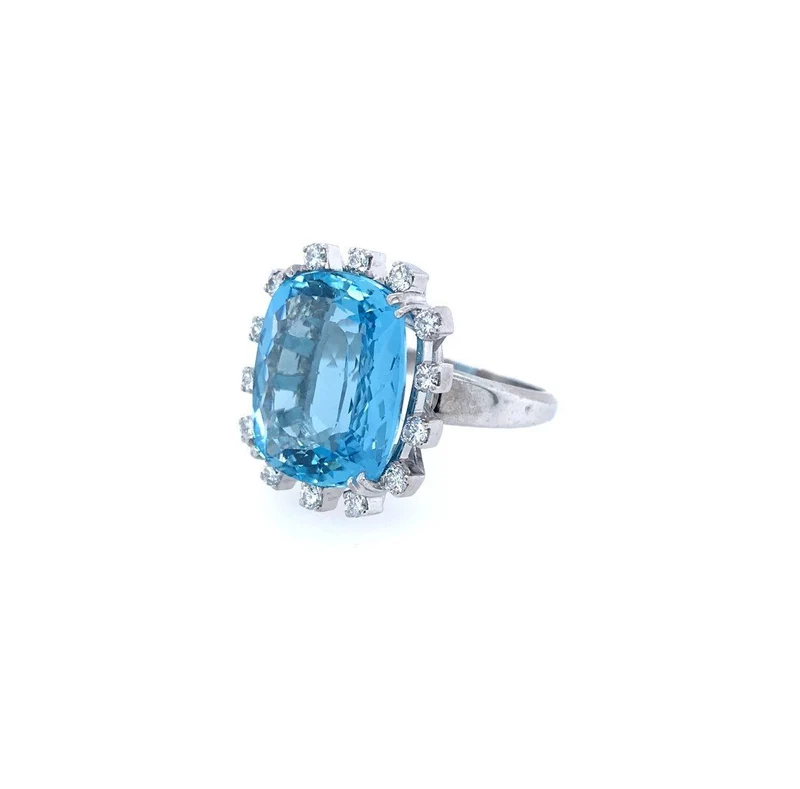 Ring Weissgold 750 mit grossem Topas & Brillanten