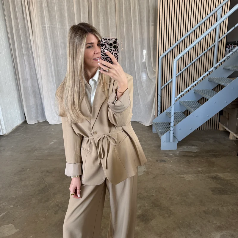 Oversized Blazer - Beige