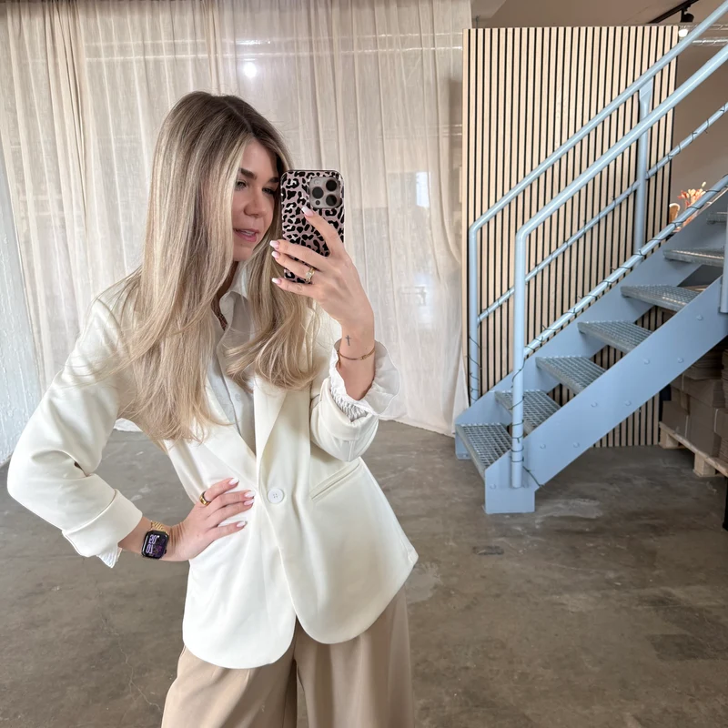 Normalsize Blazer - Creme (Reduziert - mini kleine Flecken)
