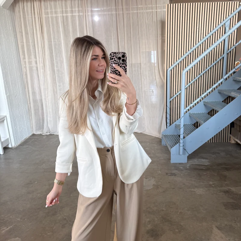 Normalsize Blazer - Creme (Reduziert - mini kleine Flecken)