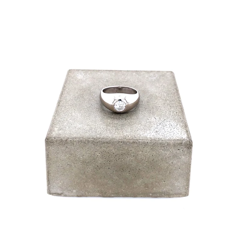 Solitaire Weissgold 750 mit Brillant 0,58 ct.