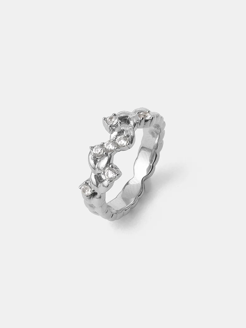 Shining Vine Ring