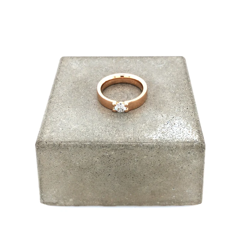 Solitär Roségold 750 mit 0,4ct. Brillant