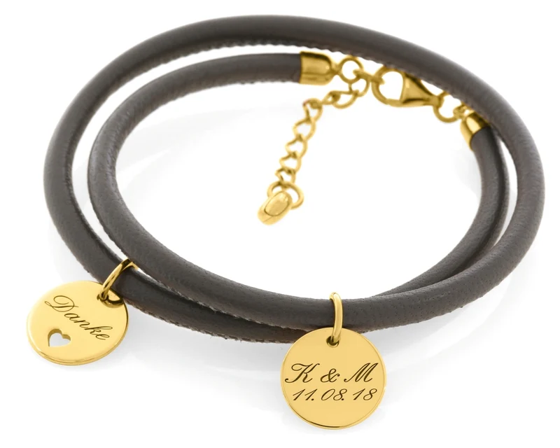 GASTGESCHENK ZUR HOCHZEIT, NAPPALEDERARMBAND MIT NAMEN, ANHÄNGER VERGOLDET