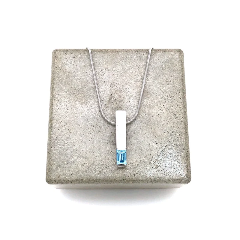 Kette mit Topas Anhänger Weissgold 585