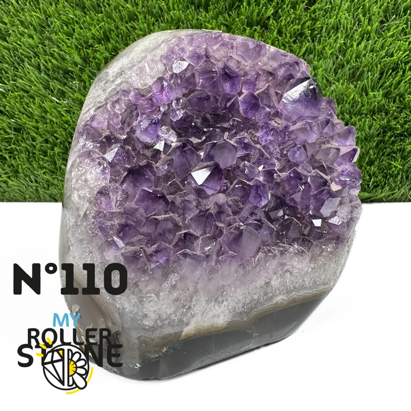 Brasilianische Amethyst-Geode Nr. 110