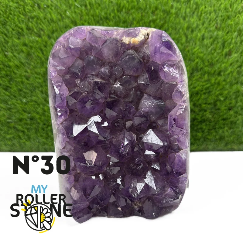 Brasilianische Amethyst-Geode Nr. 30