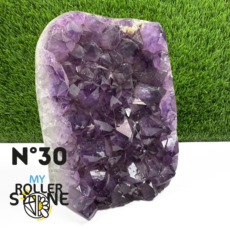 Brasilianische Amethyst-Geode Nr. 30