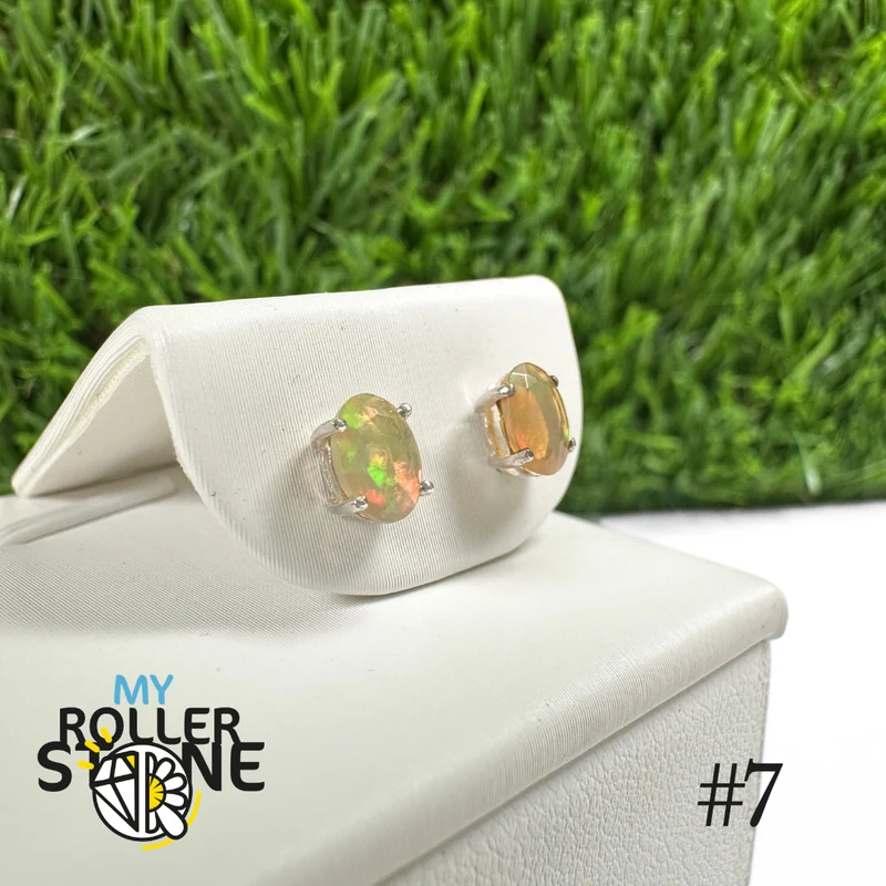 Ovale Ohrringe aus äthiopischem Opal, 6 x 4 mm, in 925er Sterlingsilber, Nr. 7