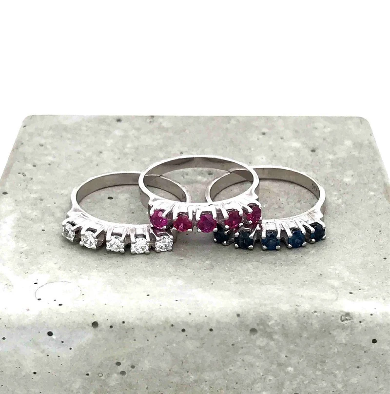 Set aus 3 Ringen Weissgold 750 mit Saphiren, Rubinen & Brillanten