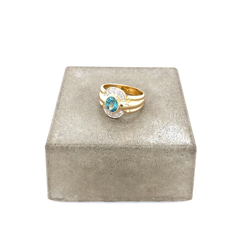 Ring Gelbgold 750 mit Topas & Brillanten