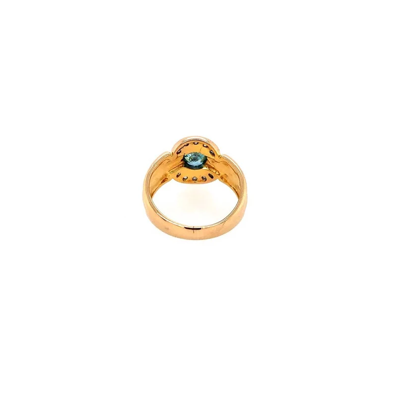 Ring Gelbgold 750 mit Topas & Brillanten