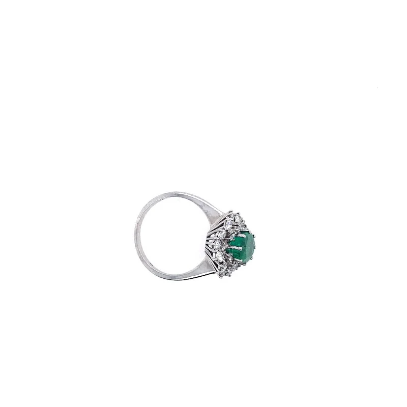 Ring Weissgold 750 mit grossem Smaragd & Brillanten