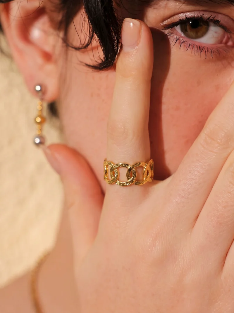 Hammered Elegance Ring