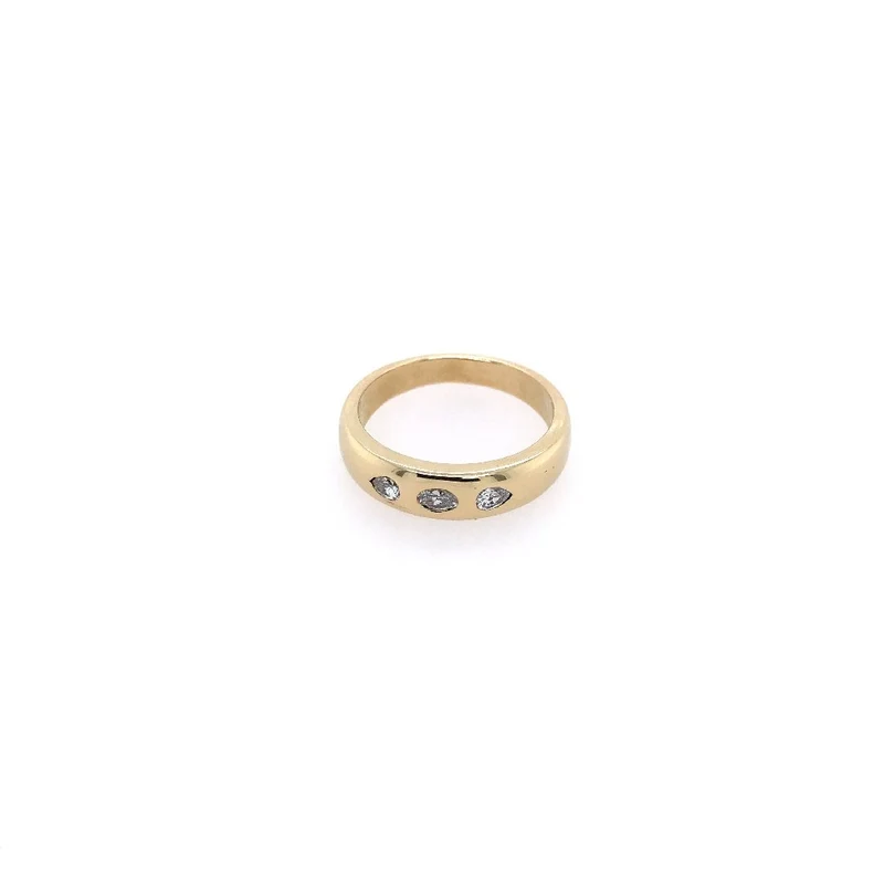 Ring Gelbgold 585 mit Diamanten