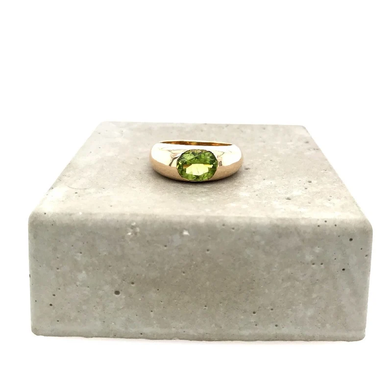 Ring Gelbgold 333 mit Peridot