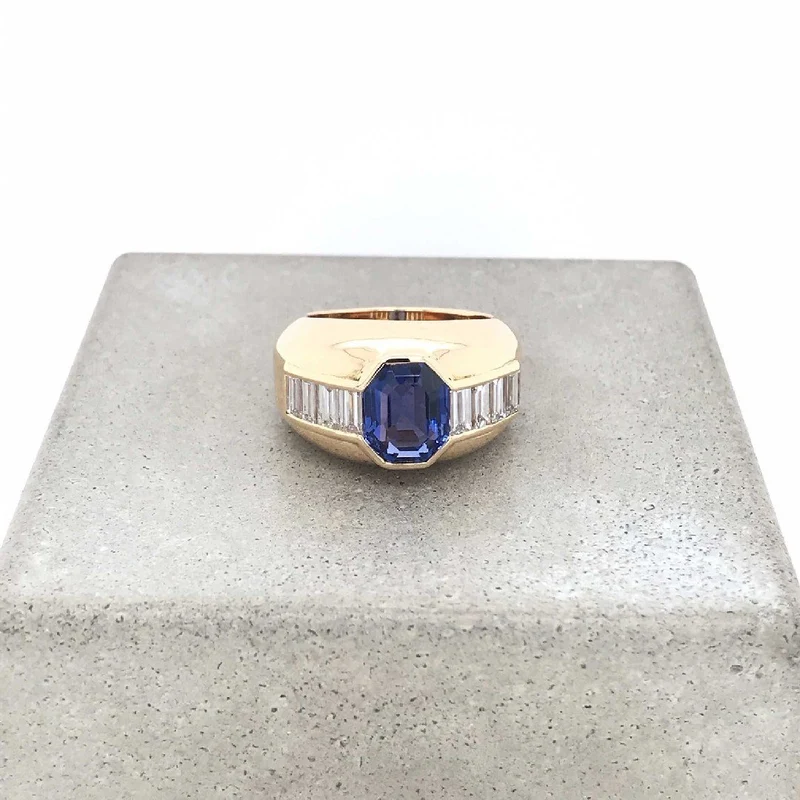 Ring Gelbgold 750 mit Safir & Diamanten