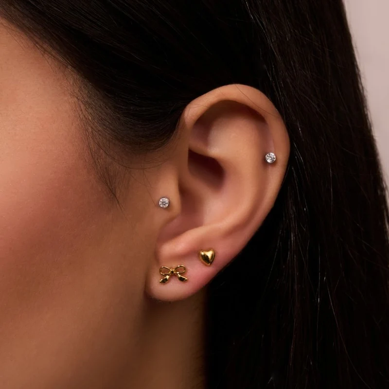 Tiny Ribbon Ohrstecker 14K Vergoldet