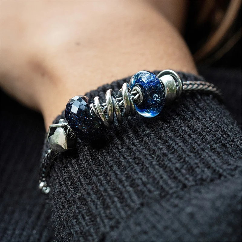 Facettierter Blauer Goldstein