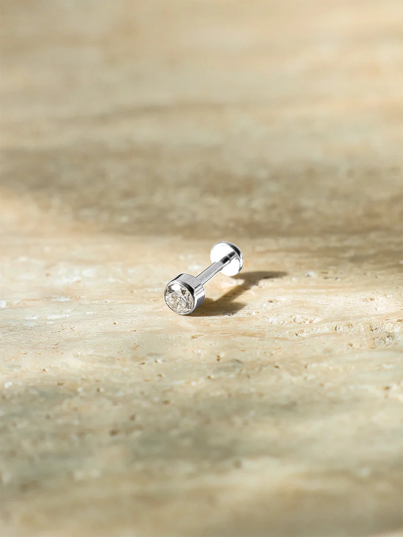 Twinkle Touch Titan Piercing
