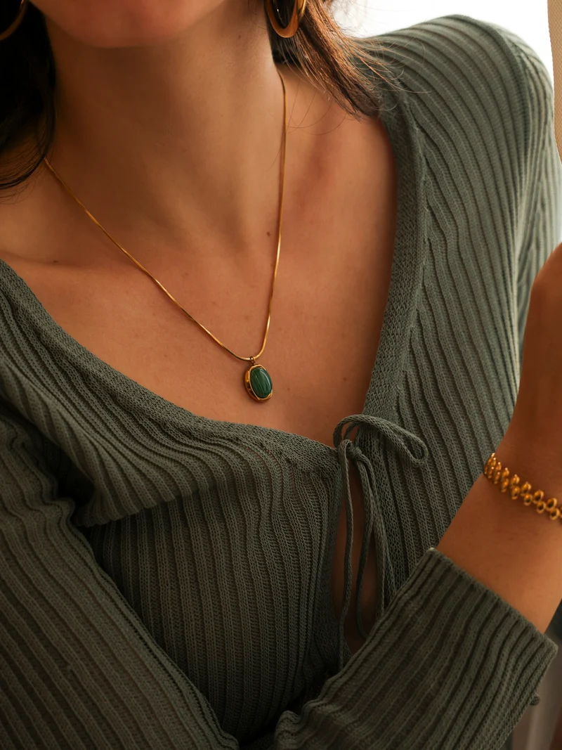 Echoing Dream Dark Green Kette