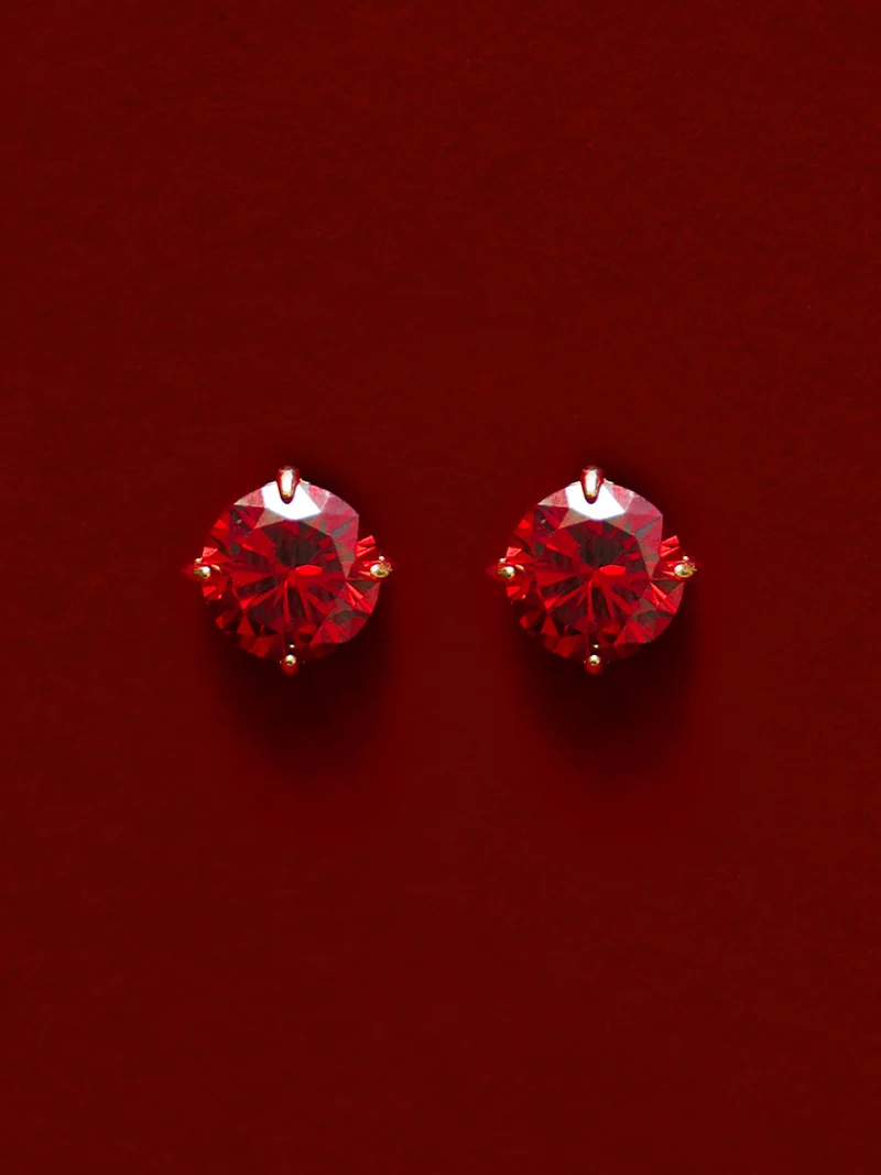 Crystal Delight Dark Red Stub-Ohrringe